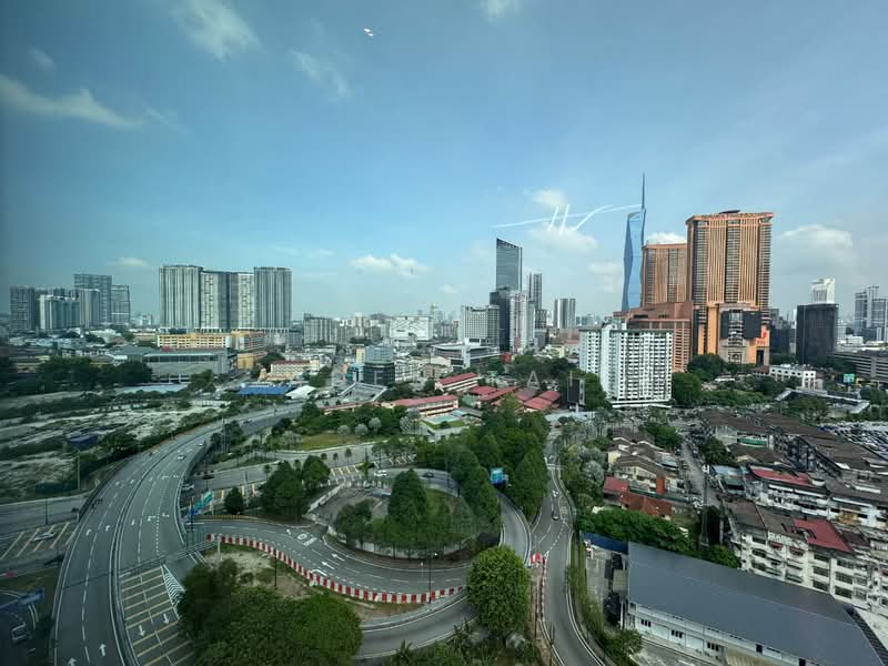 Kediaman Servis untuk Disewa di Core Residence @ TRX - Aden Tai - View - PropertyGuru.com.my