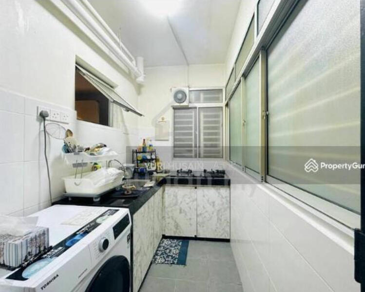 Apartment for Sale at De Bayu Apartment - Alex Yap - Kitchen - PropertyGuru.com.my