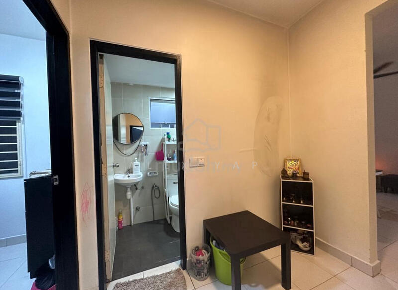Apartment for Sale at De Bayu Apartment - Alex Yap - Bathroom - PropertyGuru.com.my
