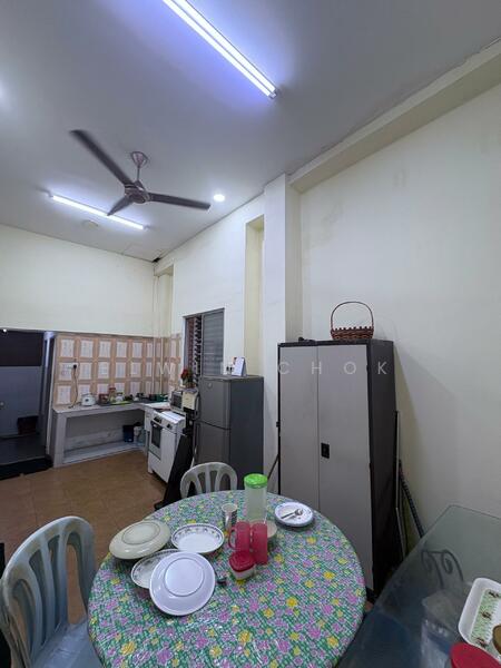 Semi-D Factory for Sale in Taman Perindustrian Kapar Bestari (Kapar) - Elwin Chok - Kitchen - PropertyGuru.com.my