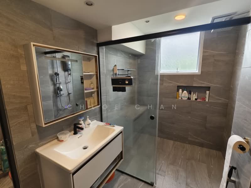 Townhouse for Sale in Bandar Tun Razak (Cheras) - Chloe Chan - Bathroom - PropertyGuru.com.my