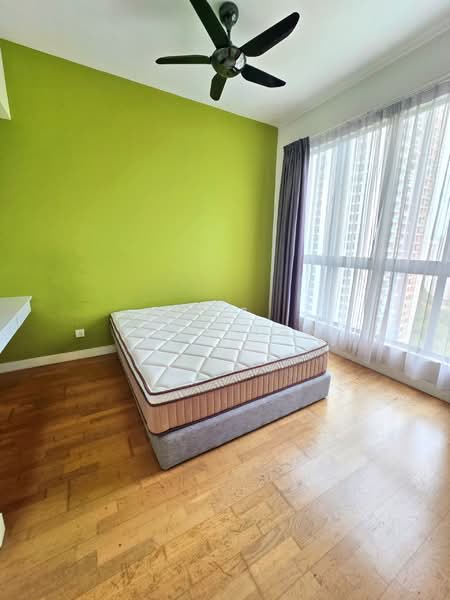 Kondominium untuk Dijual di Kiaramas Danai - Sean Tan - Bedroom - PropertyGuru.com.my