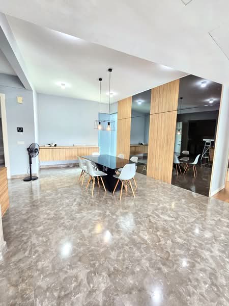 Kondominium untuk Dijual di Kiaramas Danai - Sean Tan - Dining Room - PropertyGuru.com.my