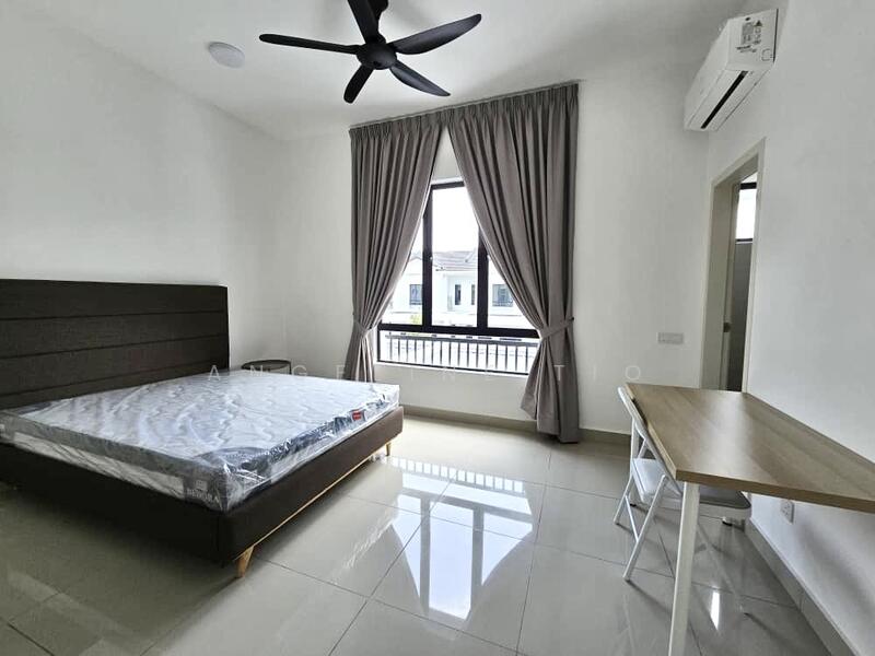 Rumah Teres 2 Tingkat untuk Disewa di Bandar Cassia (Batu Kawan) - Angeline Tio - Bedroom - PropertyGuru.com.my