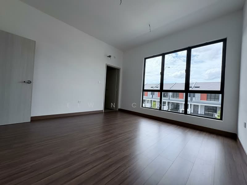 2-storey Terraced House for Sale in Bandar Bukit Raja (Klang) - Elwin Chok - Interior - PropertyGuru.com.my