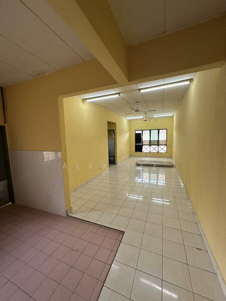 Flat for Rent at Taman Tenaga - Alex Lee - Living Room - PropertyGuru.com.my