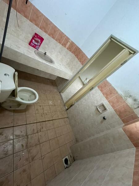 Rumah Teres 2 Tingkat untuk Dijual di Bandar Bukit Puchong 2 (Puchong) - KT Go - Bathroom - PropertyGuru.com.my