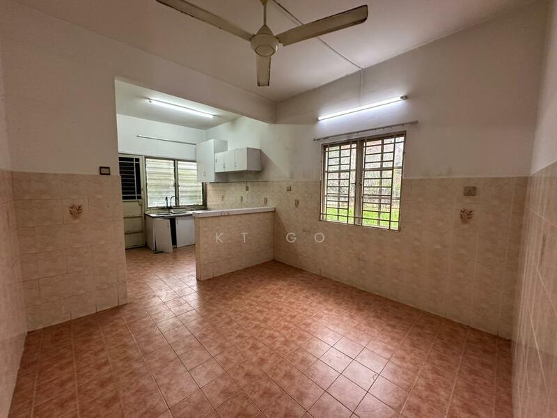 Rumah Teres 2 Tingkat untuk Dijual di Bandar Bukit Puchong 2 (Puchong) - KT Go - Kitchen - PropertyGuru.com.my
