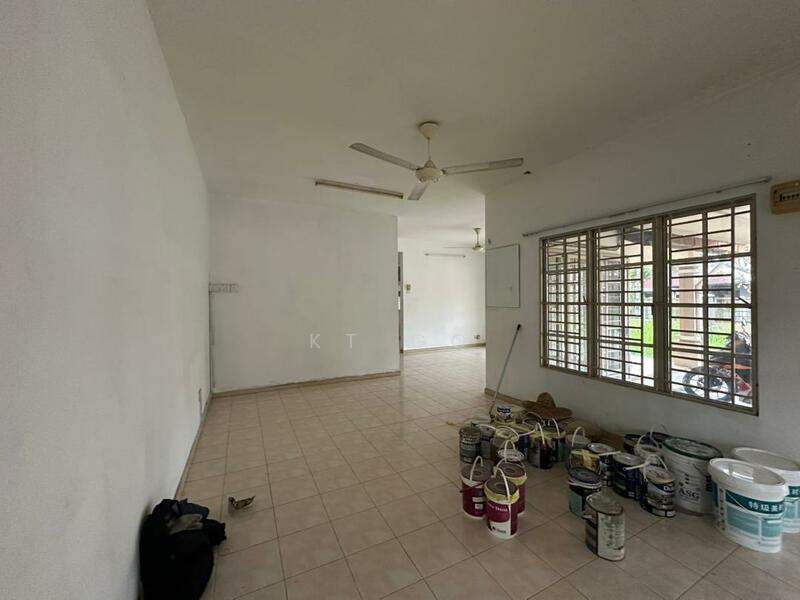 Rumah Teres 2 Tingkat untuk Dijual di Bandar Bukit Puchong 2 (Puchong) - KT Go - Living Room - PropertyGuru.com.my
