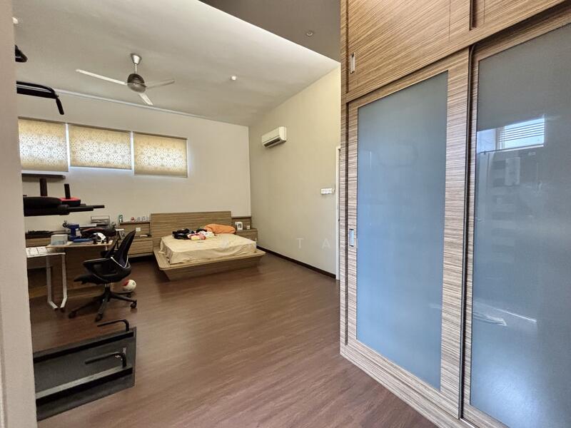 3 Storey Semi-D - Move-In Condition @ Minden Height Gelugor untuk Untuk Dijual - RM 2,200,000, Mac 2026 - Bedroom - PropertyGuru.com.my