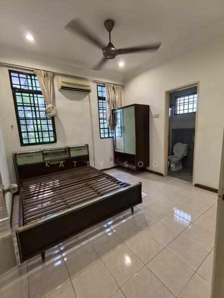 Rumah Teres 2 Tingkat untuk Dijual di Kajang (Selangor) - Katty Soon - Bedroom - PropertyGuru.com.my