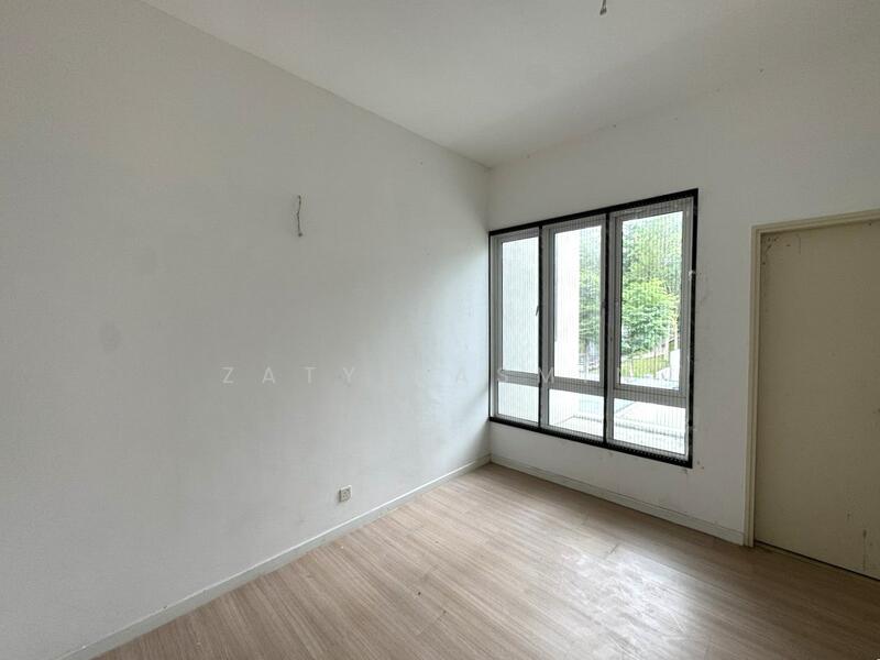 For Sale - Tiara South