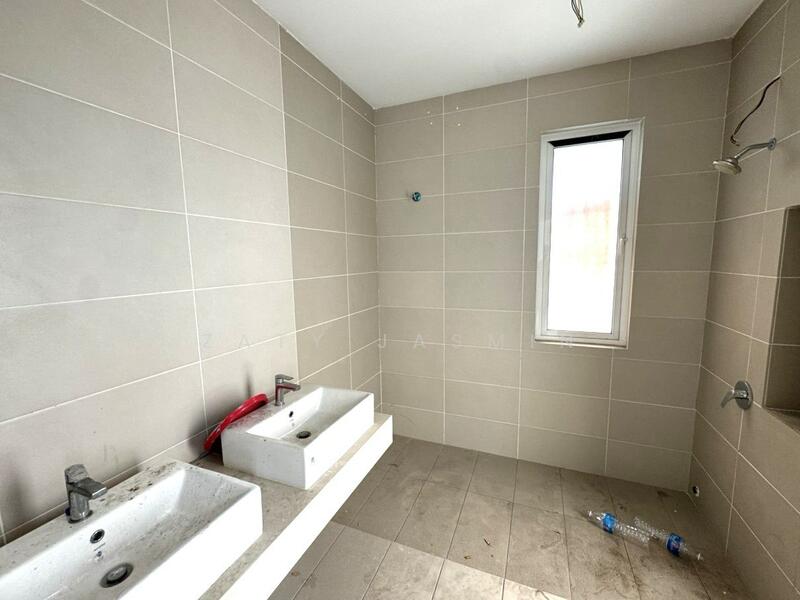 For Sale - Tiara South