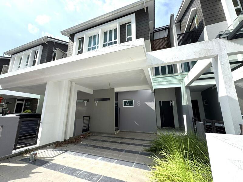 For Sale - Tiara South