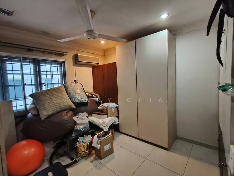 Rumah Teres 3 Tingkat untuk Dijual di Batu 9 (Cheras) - Henry Chia - PropertyGuru.com.my