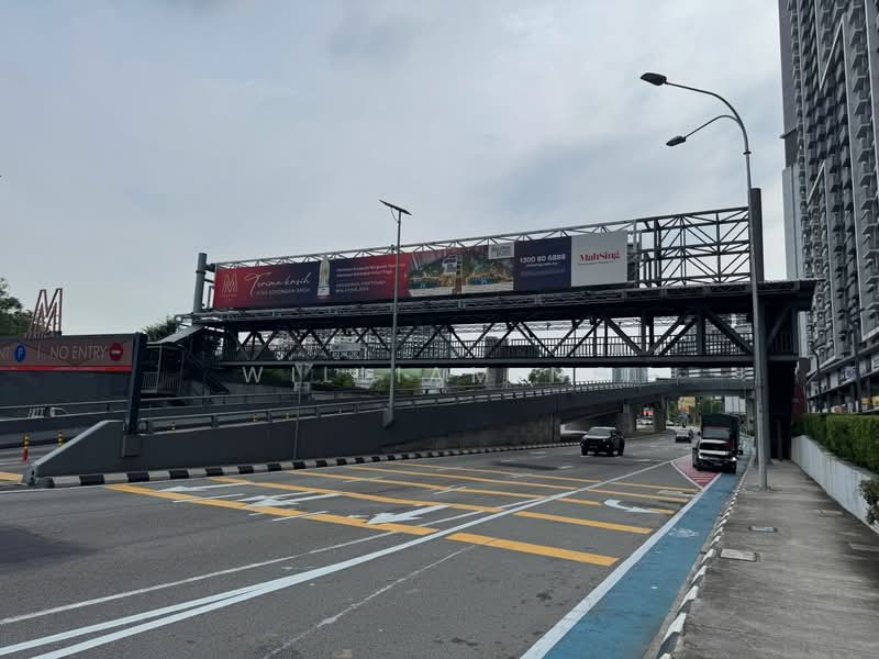 Untuk Disewa - M Vertica