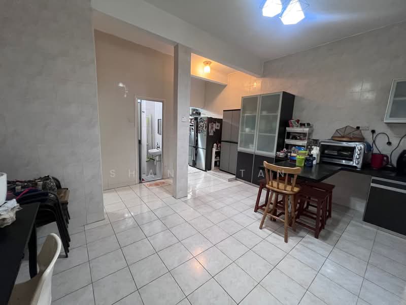 Semi-Detached House for Sale in Sungai Long (Bandar Sungai Long) - Shanny Tan - Kitchen - PropertyGuru.com.my