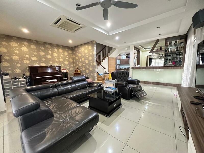 Cluster House for Sale in Taman Sri Pulai Perdana (Skudai) - Sally Zi Wei - Living Room - PropertyGuru.com.my