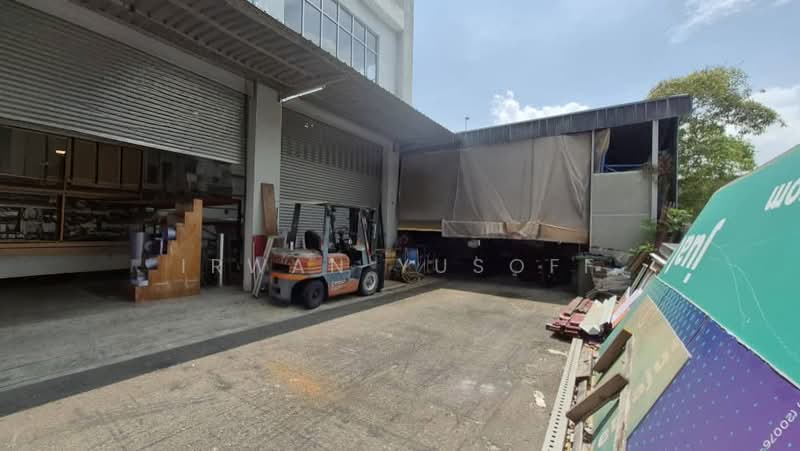 Semi-D Factory for Sale in Bukit Jelutong (Shah Alam) - Irwan Yusoff - Exterior - PropertyGuru.com.my