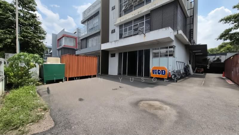 Semi-D Factory for Sale in Bukit Jelutong (Shah Alam) - Irwan Yusoff - Exterior - PropertyGuru.com.my