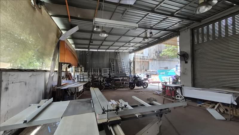 Semi-D Factory for Sale in Bukit Jelutong (Shah Alam) - Irwan Yusoff - Workshop - PropertyGuru.com.my