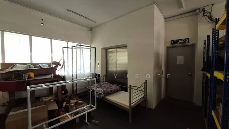 Semi-D Factory for Sale in Bukit Jelutong (Shah Alam) - Irwan Yusoff - Interior - PropertyGuru.com.my