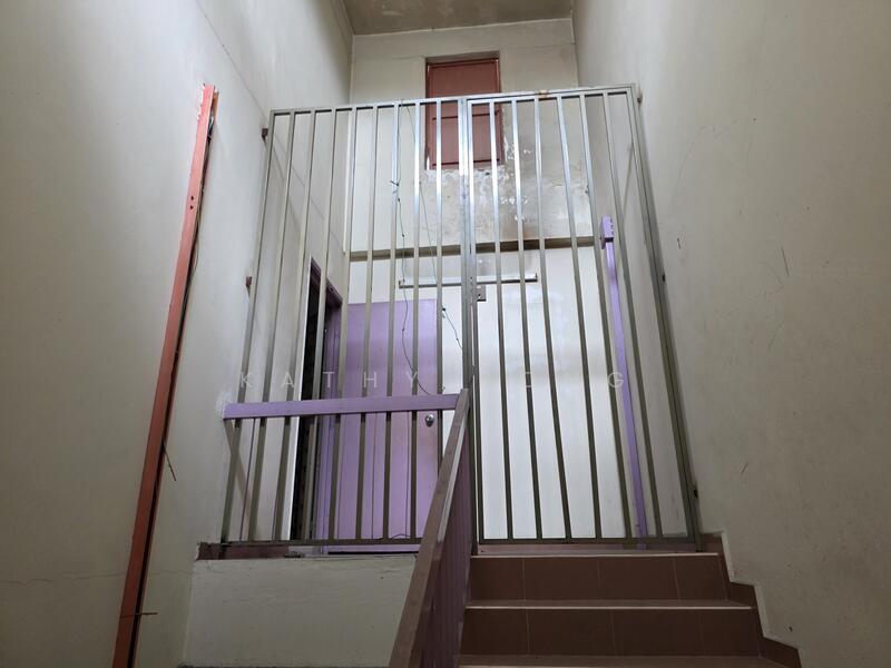 Shop / Office for Sale in Rawang (Selangor) - Kathy Pong - Corridor - PropertyGuru.com.my