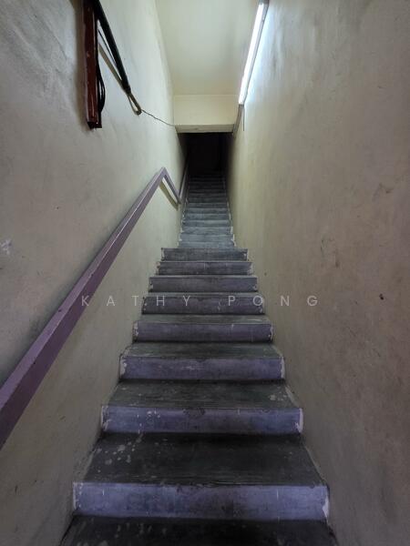 Shop / Office for Sale in Rawang (Selangor) - Kathy Pong - Corridor - PropertyGuru.com.my