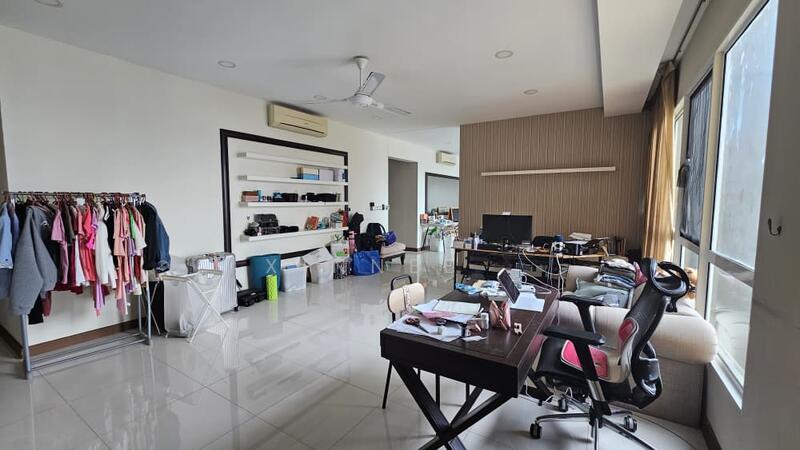 Condominium for Sale at Central Park condominium - Xinnee . - Living Room - PropertyGuru.com.my