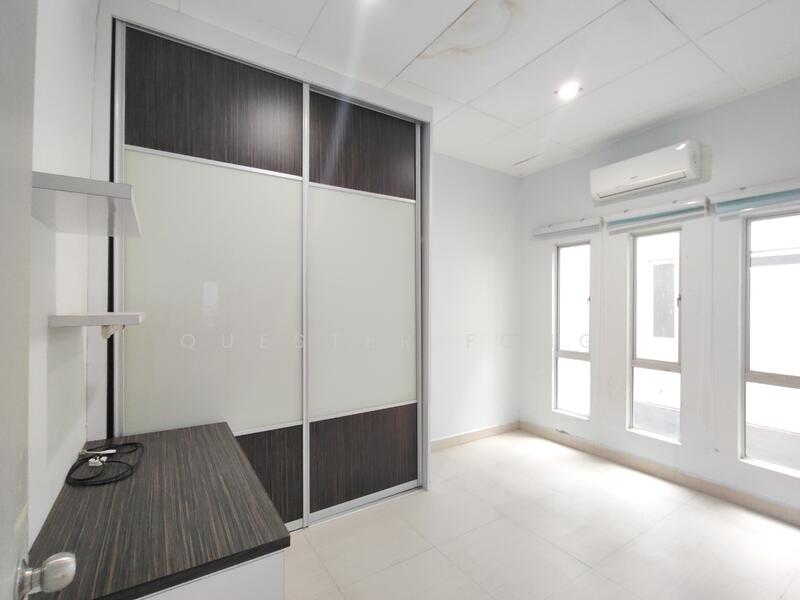 Master Bedroom Wardrobe