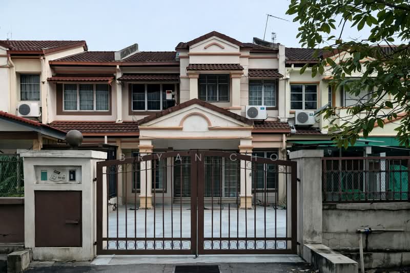 Rumah Teres 2 Tingkat untuk Dijual di Usj 22 (Subang Jaya) - Bryan Cho - Exterior - PropertyGuru.com.my