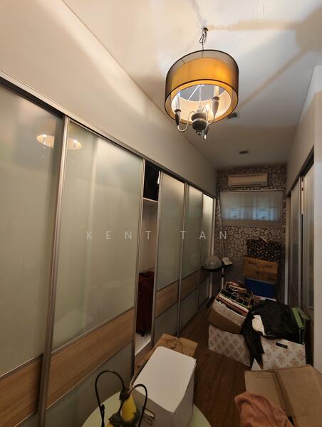 Semi-Detached House for Sale in Taman Bukit Suria (Cheras) - Kent Tan - Corridor - PropertyGuru.com.my