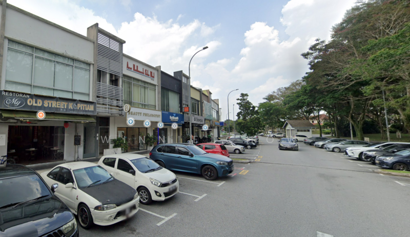 For Sale - Facing Main Road Shoplot, Kota Kemuning