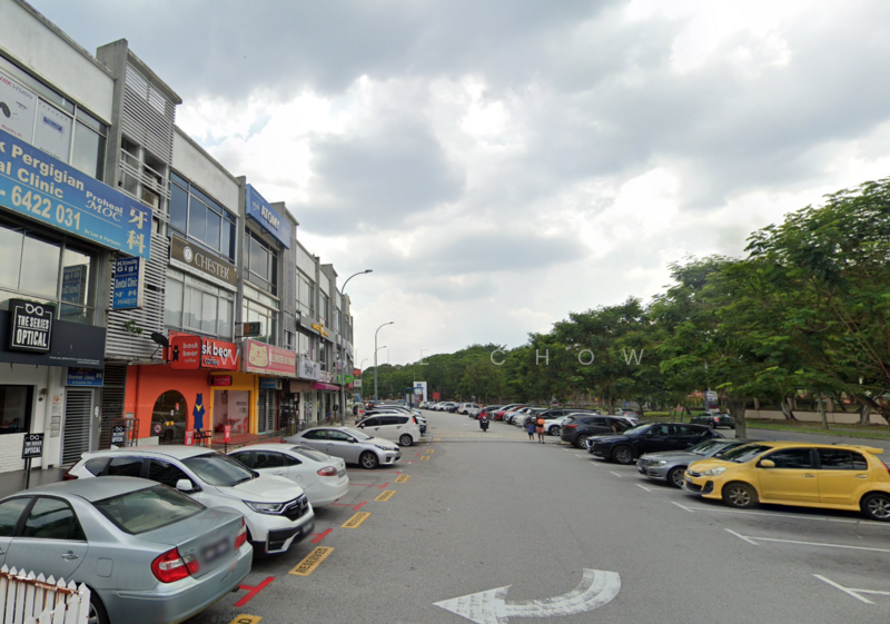 For Sale - Facing Main Road Shoplot, Kota Kemuning