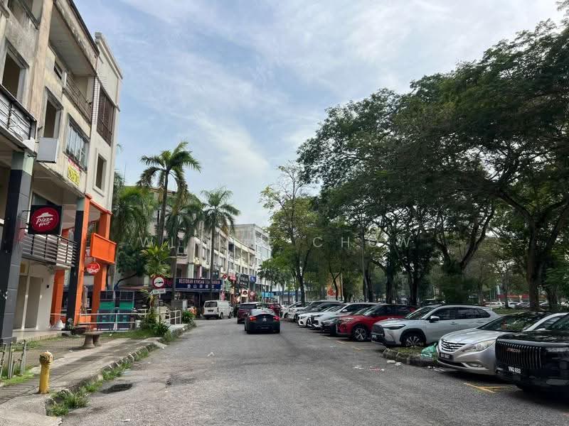 Kedai untuk Dijual di Kota Kemuning (Shah Alam) - Winnie Chow - Exterior - PropertyGuru.com.my