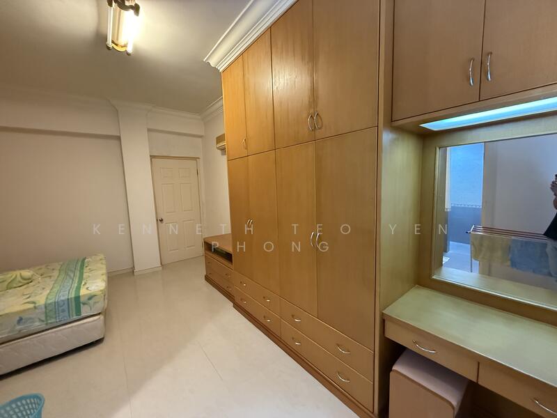 For Rent - Maisonet Radiant