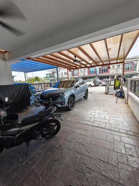 Rumah Teres 2 Tingkat untuk Dijual di Bandar Puncak Alam (Puncak Alam) - Saleh Mokhtar - Exterior - PropertyGuru.com.my