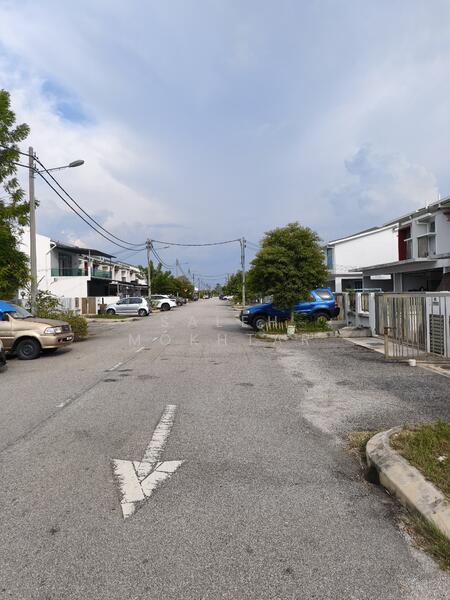 Rumah Teres 2 Tingkat untuk Dijual di Bandar Puncak Alam (Puncak Alam) - Saleh Mokhtar - Exterior - PropertyGuru.com.my