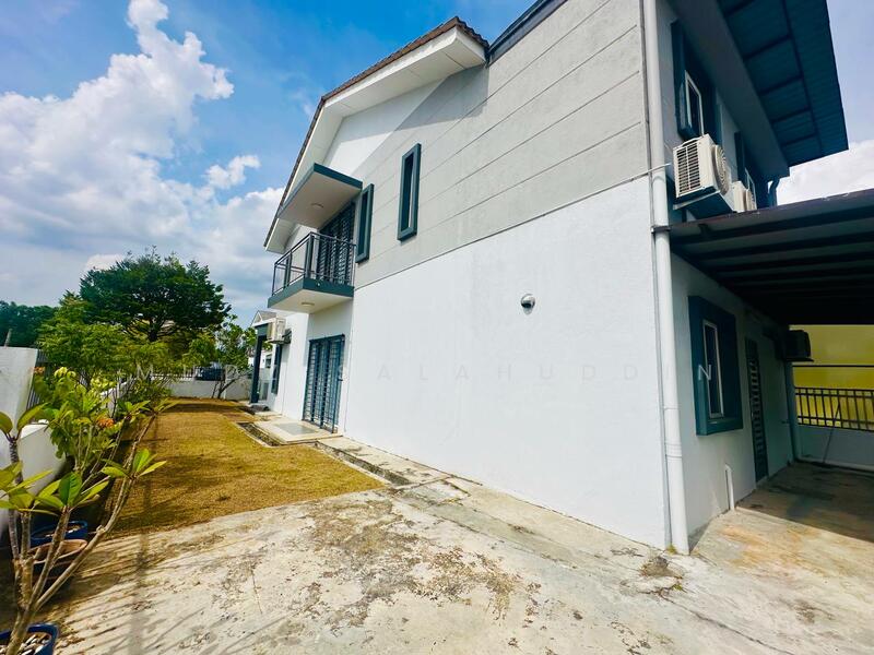 2-storey Terraced House for Sale in Cyberjaya (Selangor) - Mudz Salahuddin - Exterior - PropertyGuru.com.my