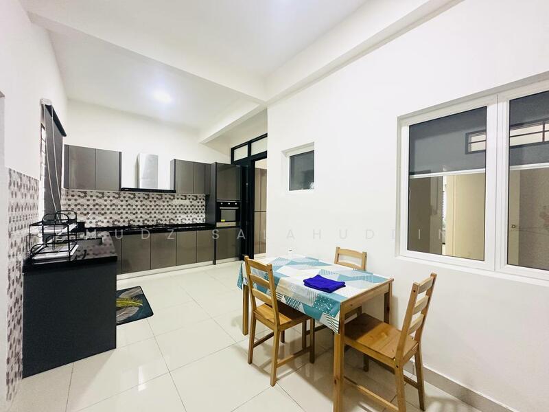 2-storey Terraced House for Sale in Cyberjaya (Selangor) - Mudz Salahuddin - Kitchen - PropertyGuru.com.my