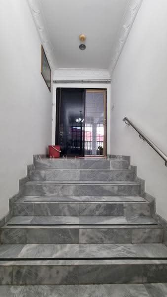 Bungalow House for Sale in Taman Petaling (Kepong) - Annie Ng - PropertyGuru.com.my