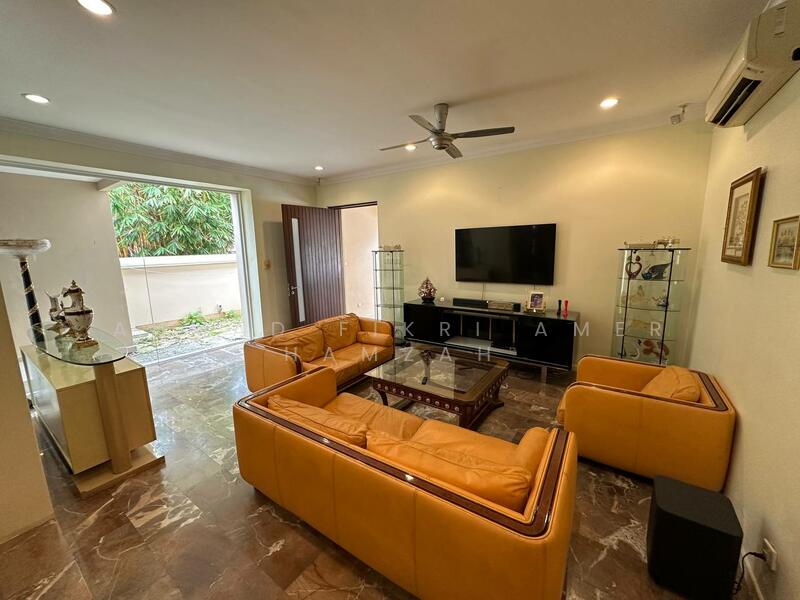 Semi-Detached House for Sale in Sri Hartamas (Kuala Lumpur) - Ahmad Fikri Amer Hamzah - Living Room - PropertyGuru.com.my