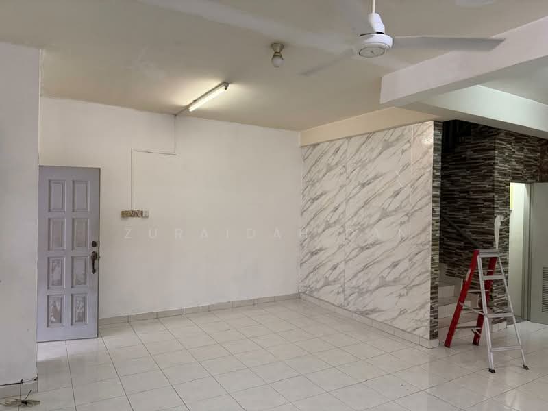Semi-Detached House for Sale in Taman Tasik Semenyih (Semenyih) - Zuraidah Dan - Interior - PropertyGuru.com.my