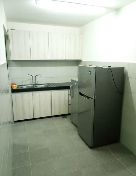 Service Residence for Sale at Park @ One South - Janet Au - Kitchen - PropertyGuru.com.my
