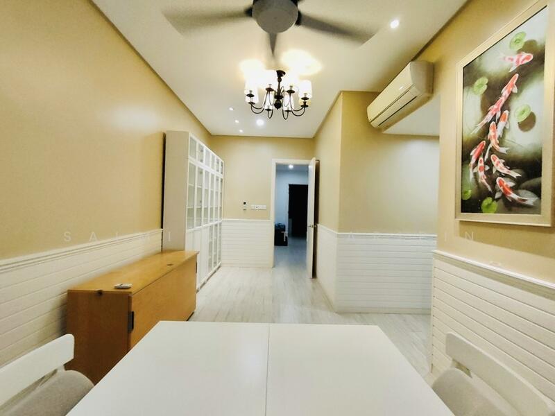Rumah Berkembar untuk Dijual di Desa Melawati (Setapak) - Salmi Binti Aripin - Dining Room - PropertyGuru.com.my