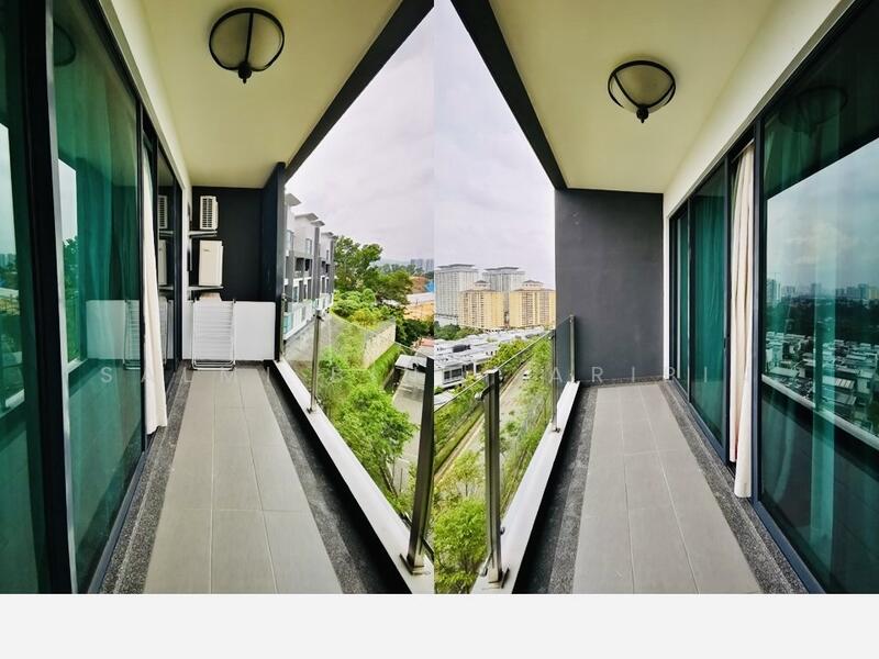 Rumah Berkembar untuk Dijual di Desa Melawati (Setapak) - Salmi Binti Aripin - Balcony - PropertyGuru.com.my