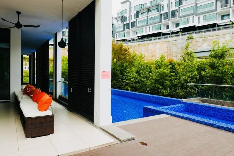 Rumah Berkembar untuk Dijual di Desa Melawati (Setapak) - Salmi Binti Aripin - Balcony - PropertyGuru.com.my
