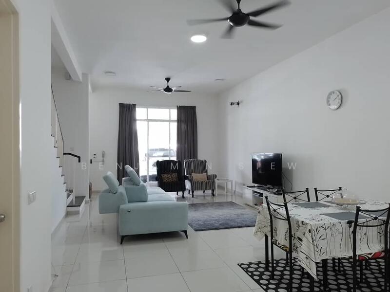 2-storey Terraced House for Sale in Semenyih (Selangor) - Benjamin Siew - Living Room - PropertyGuru.com.my