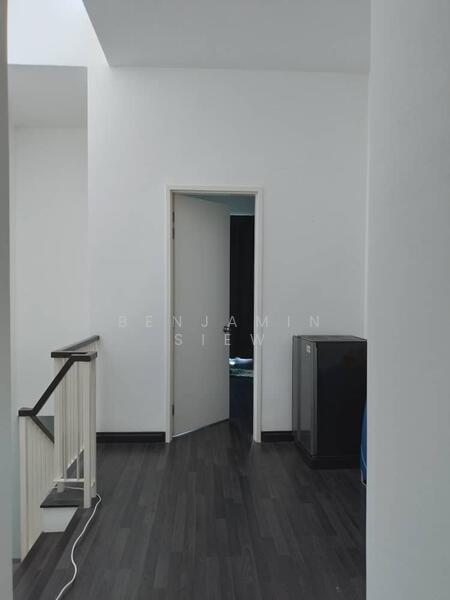 2-storey Terraced House for Sale in Semenyih (Selangor) - Benjamin Siew - Corridor - PropertyGuru.com.my
