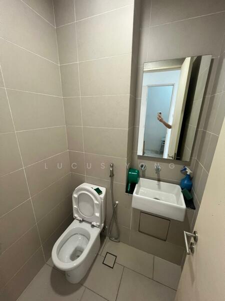 3-storey Terraced House for Rent in Lake Fields (Sungai Besi) - Lucus Yong - Bathroom - PropertyGuru.com.my
